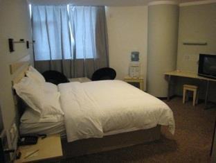 Fairyland Hotel Xiaodong Street Kunming Bagian luar foto